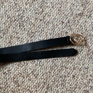 Black and gold belt